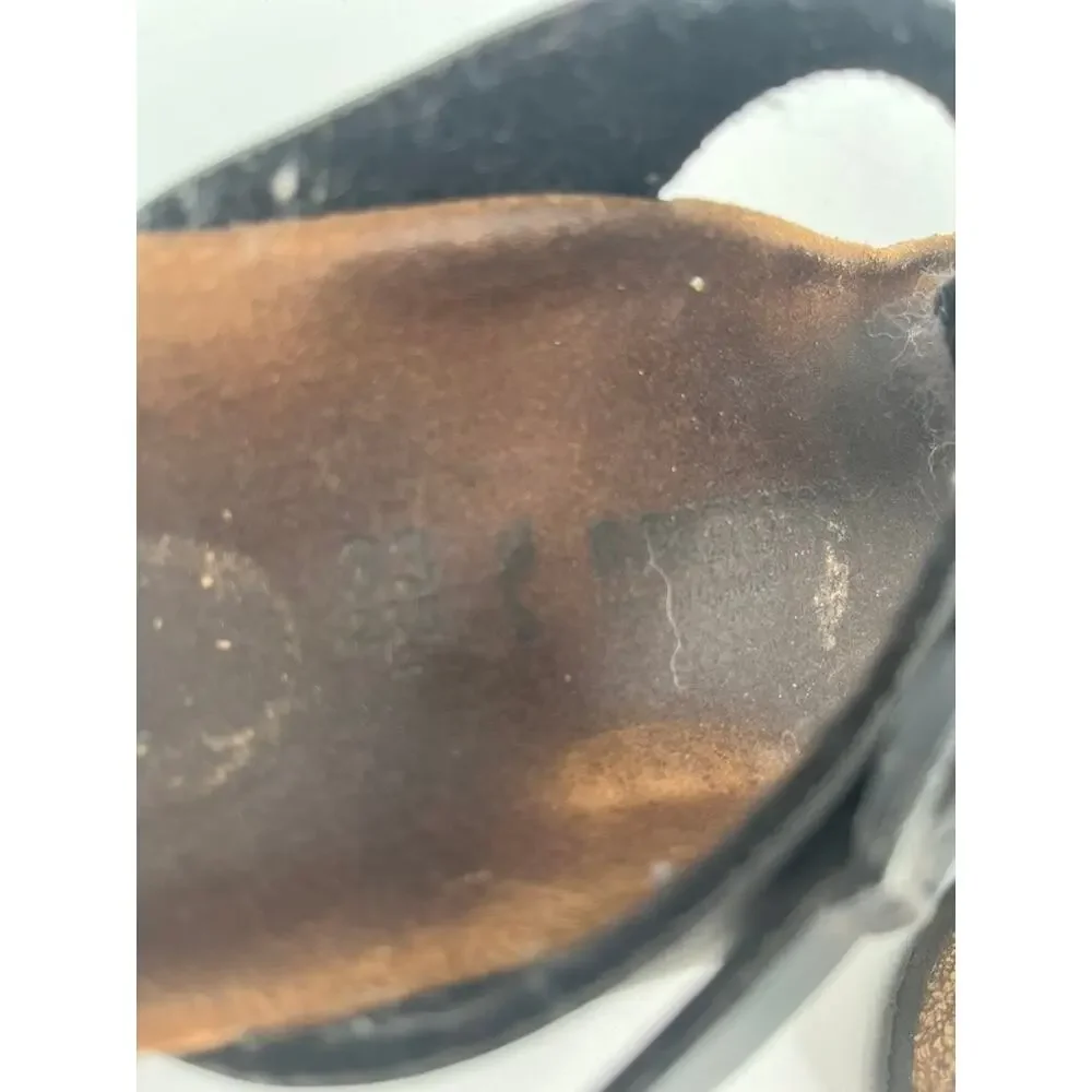 Girl's Silver Gizeh Birkenstock Sandals